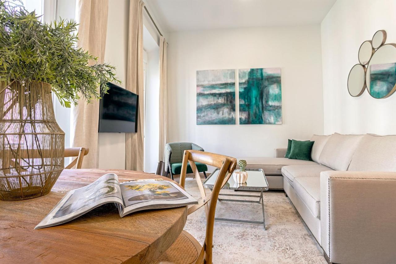 Genteel Home Recaredo Seville Exterior photo