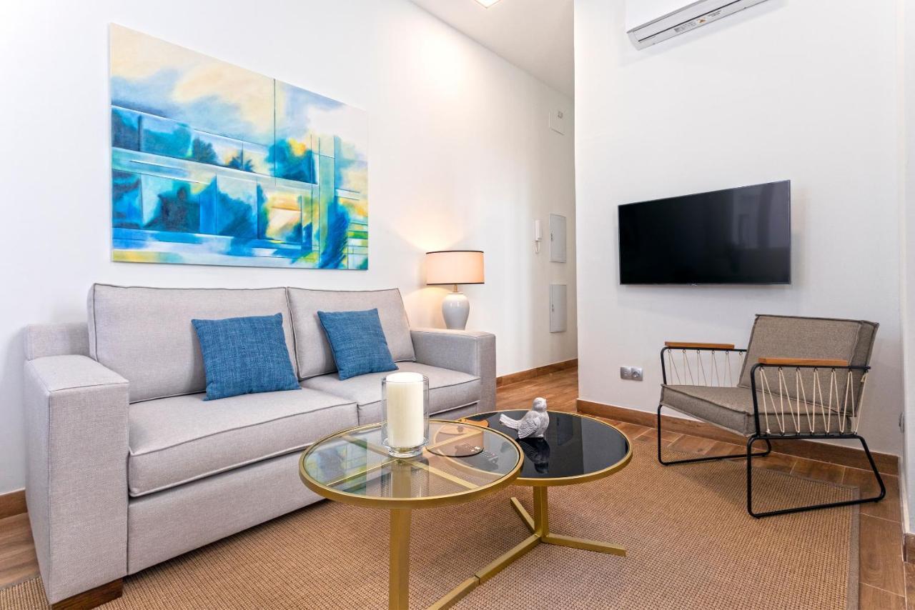 Genteel Home Recaredo Seville Exterior photo