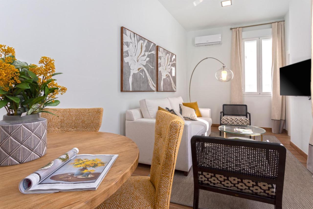 Genteel Home Recaredo Seville Exterior photo